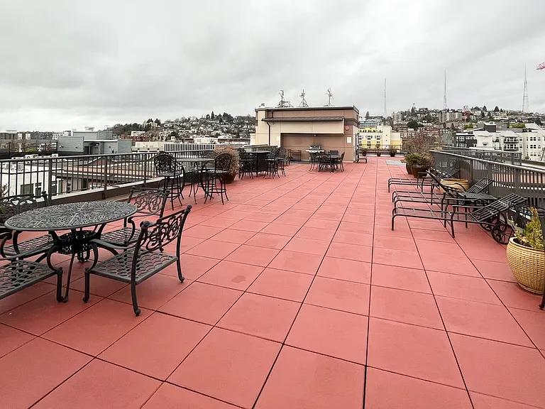 323 Queen Anne Ave N #316 — Photo 21