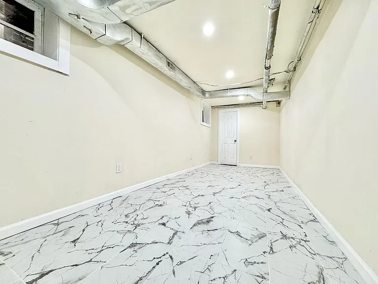 227 Wegman Pkwy #103 — Photo 3