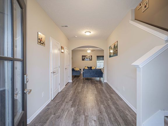 4th image of 1709 Sunray Dr