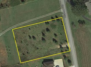 230 Wilkins Rd, Campobello, SC 29322