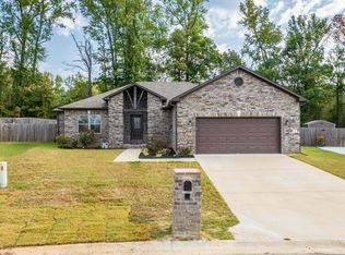 30 Chesapeake Dr, Austin, AR 72007