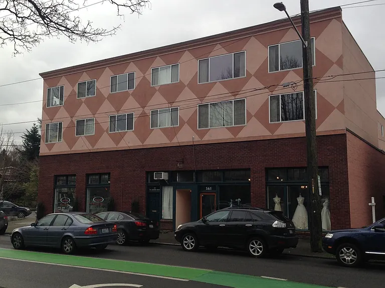 500 NE 65th St — Photo 1