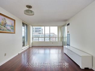 5765 Yonge St N #1206, Toronto, ON M2M 4H9