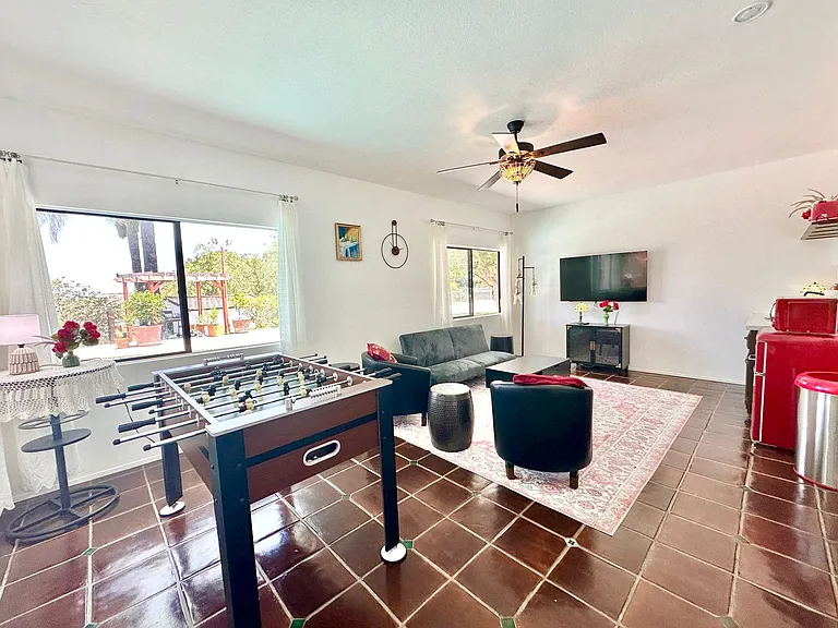 1650 Winterwarm Dr — Photo 45