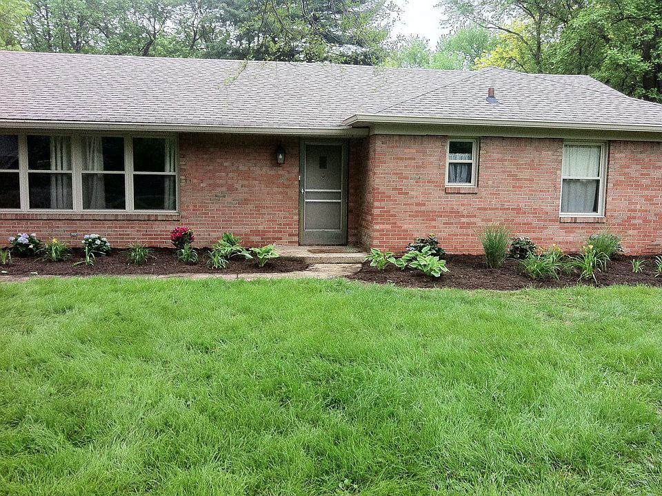 1st image of 7923 Meadowbrook Dr