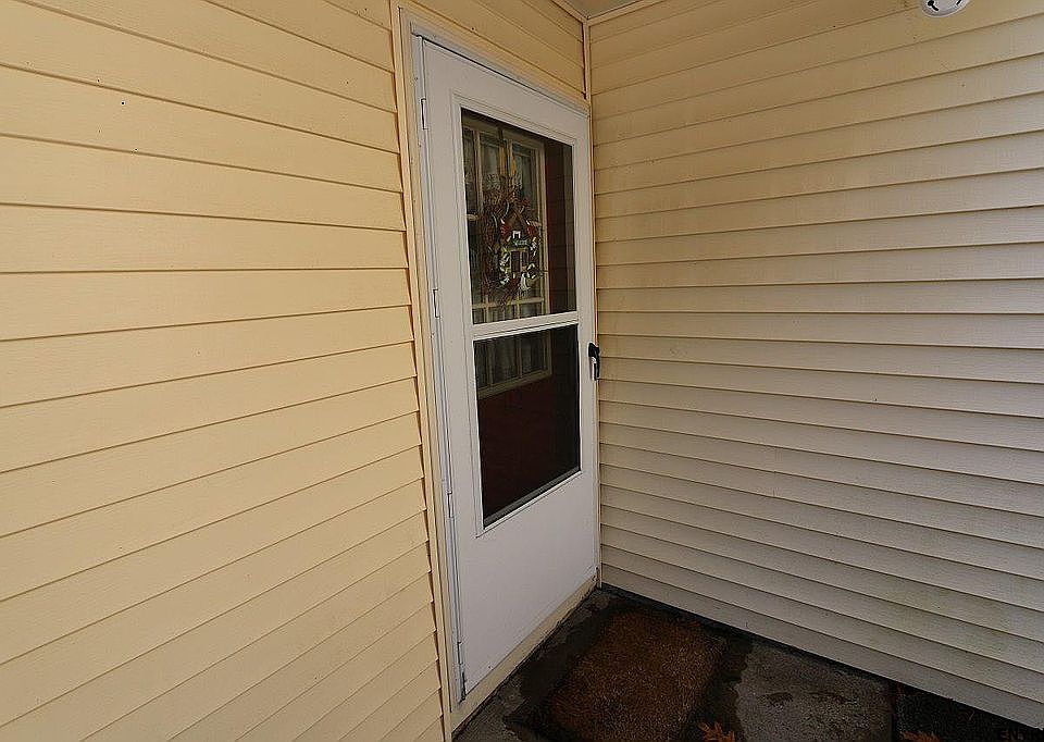 1st image of 112 Yorktown Dr