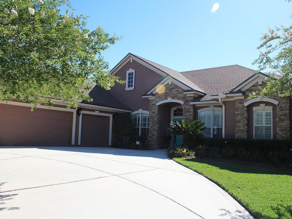 1st image of 1582 Royal County Dr