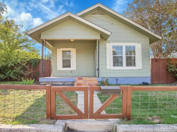 142 Dora St, San Antonio, TX 78212