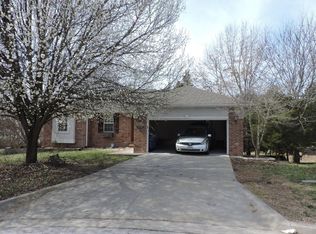 2076 W Buena Vista St, Springfield, MO 65810