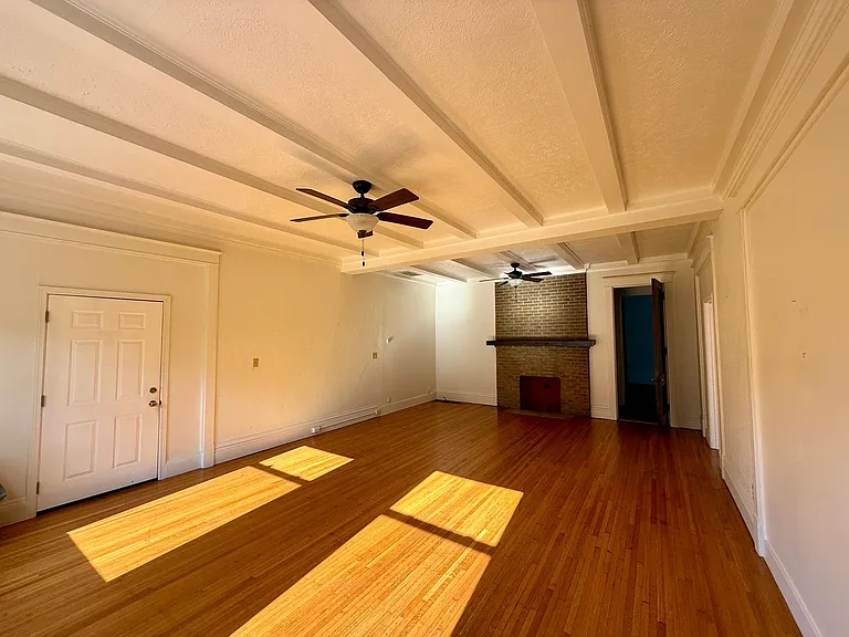 118 N Glenwood Ave — Photo 25