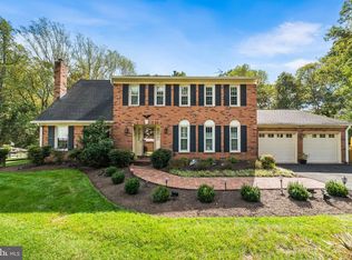 10103 Tamarack Dr, Vienna, VA 22182
