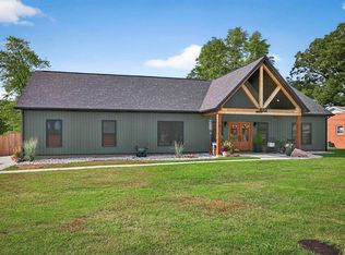 490 High St, Lewisport, KY 42351