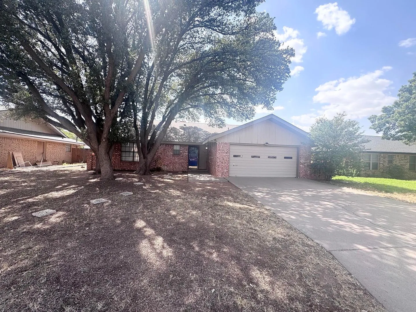 4 Bed 2 Bath Ready to Rent ASAP — Photo 1