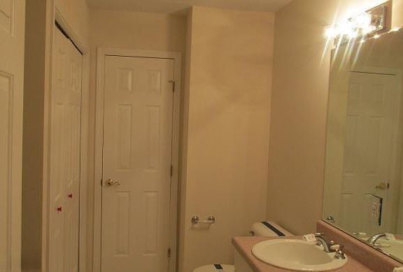 5th image of 950 Towering Oaks Ct