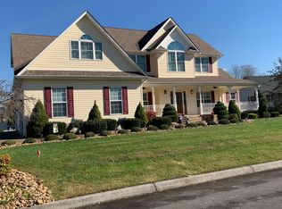 3609 Gilland Dr, Sevierville, TN 37862