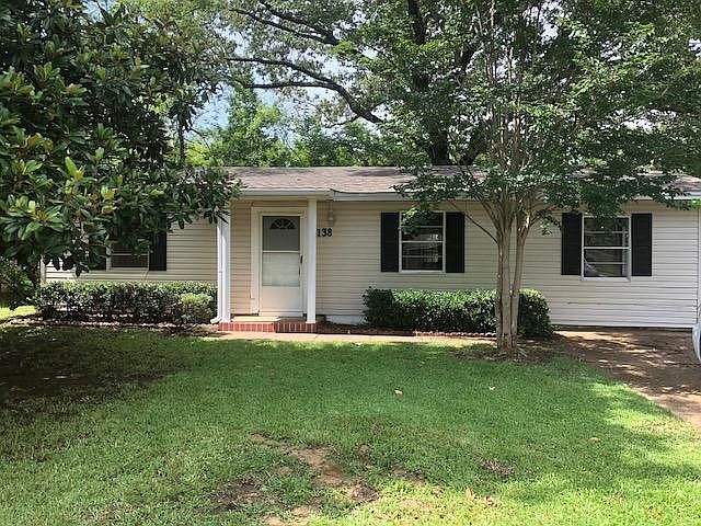 1st image of 3138 King Dr