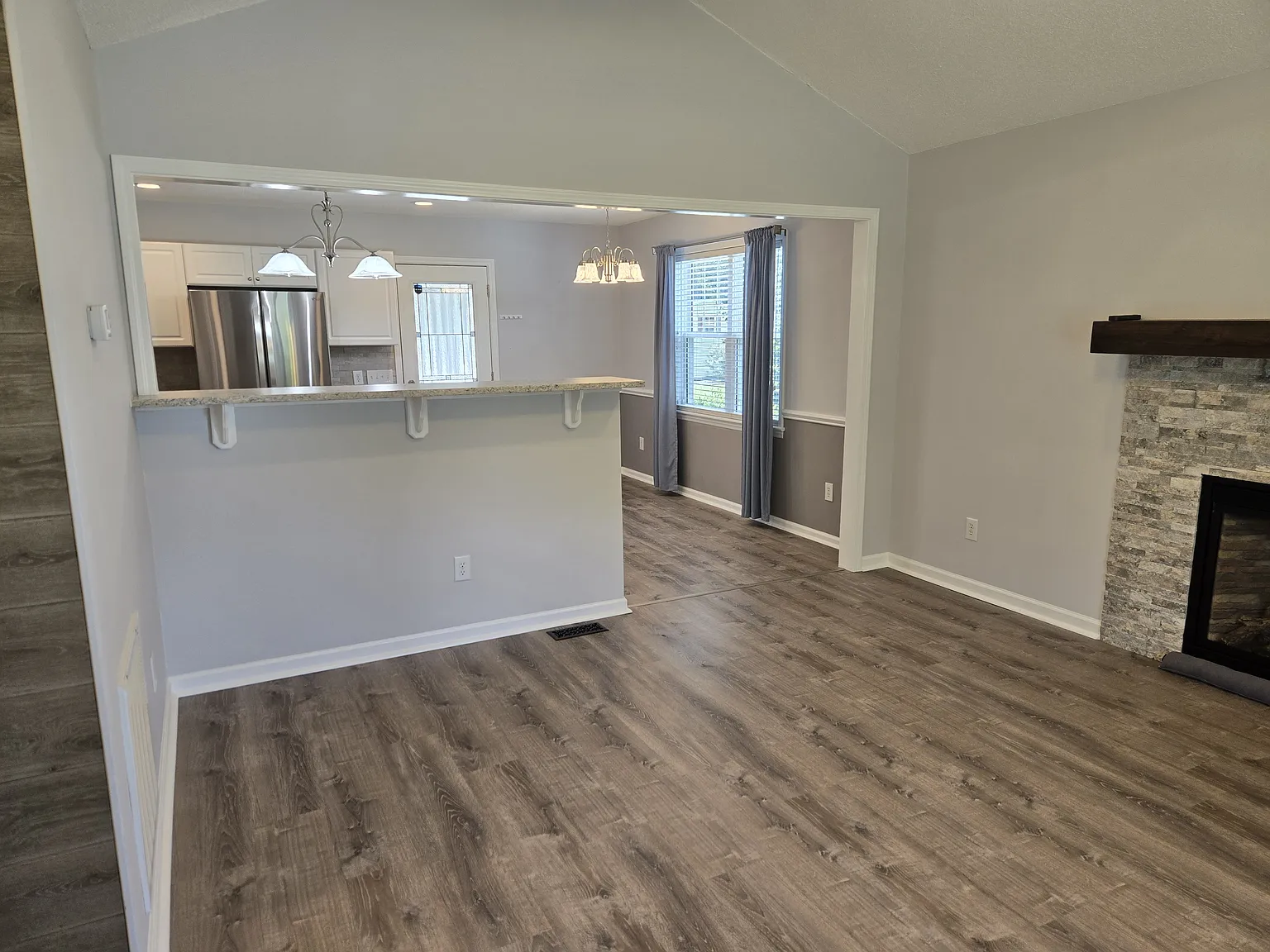 3 bed, 1158 sqft, $1,750 — Photo 4