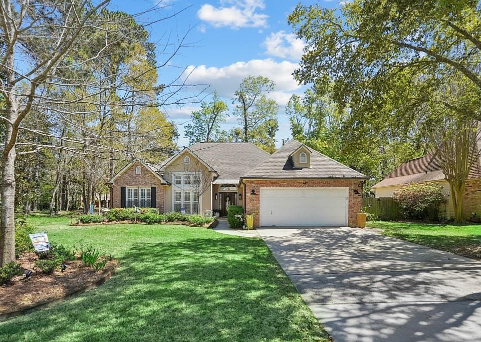 1st image of 611 Magnolia Ridge Dr E