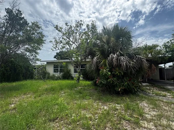 1060 Jackson St, Largo, FL 33770