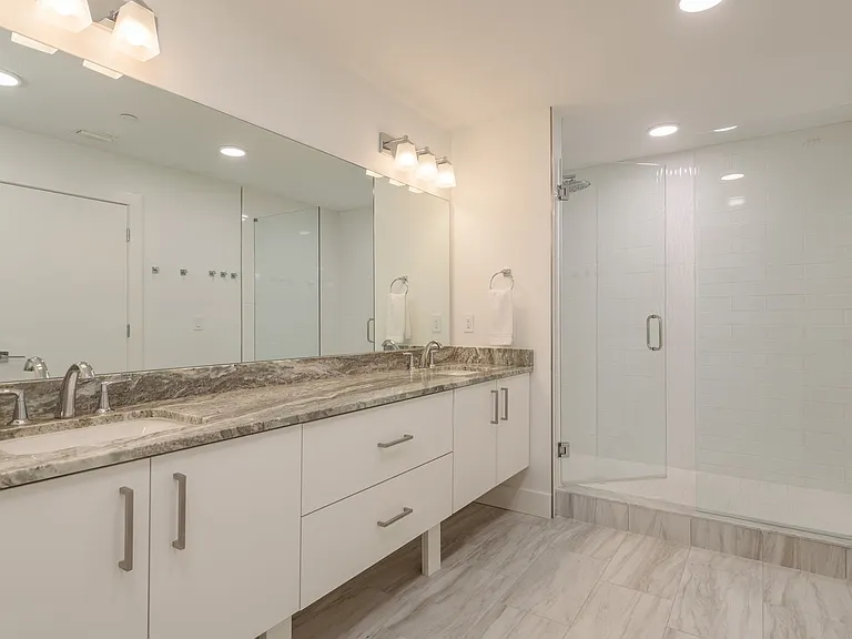 415 Island Way #402 — Photo 27