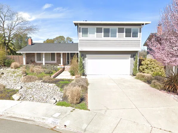 7967 Stonehurst Ct, Pleasanton, CA 94588
