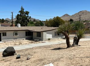 18962 Symeron Rd, Apple Valley, CA 92307