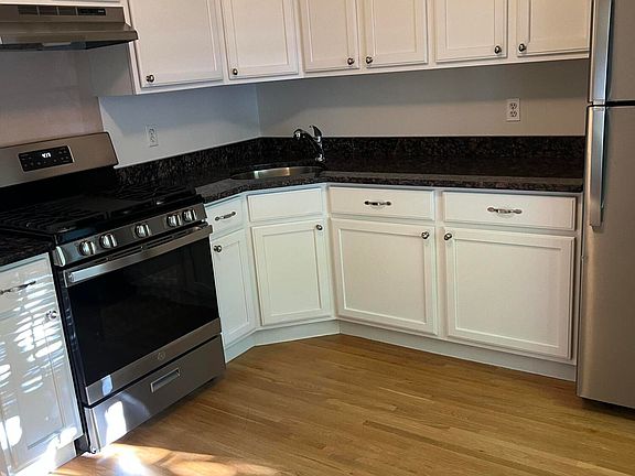 2nd image of 558 Oder Ave