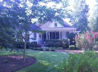 9211 Stonehenge Ct, Waxhaw, NC 28173