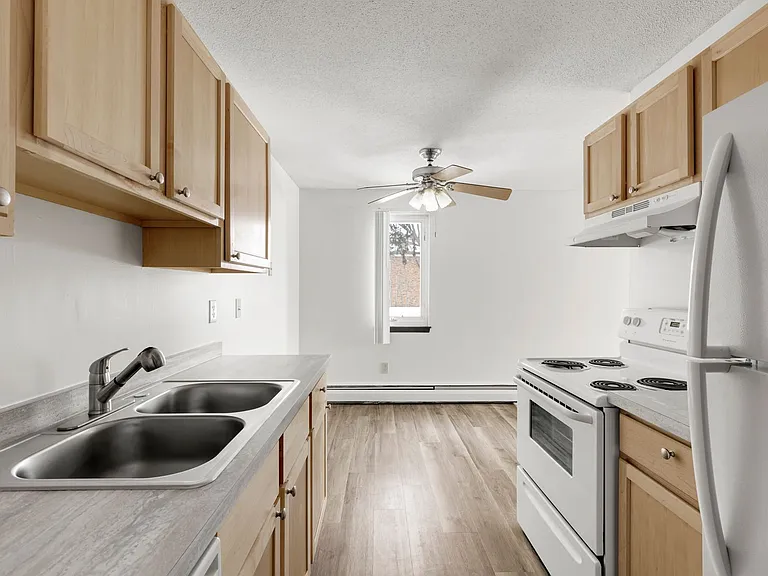 View Pointe Apartments — Photo 48