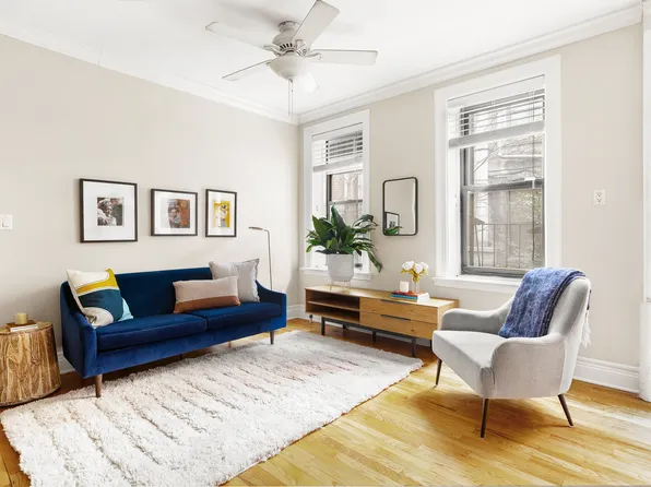 253 West 16th Street image 1 of 9