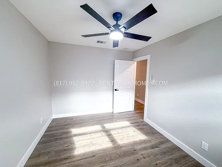 6023 Heatherbrook Dr — Photo 4