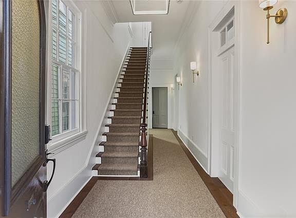 3rd image of 1522 Camp St #1522