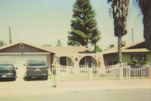2nd image of 1724 N Encina St