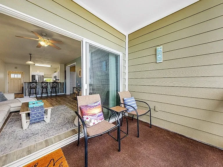 73-1102 Nuuanu Pl #F201 — Photo 5