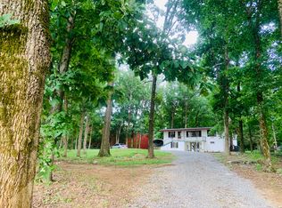 1609 Hickory Grove Rd, Huntland, TN 37345