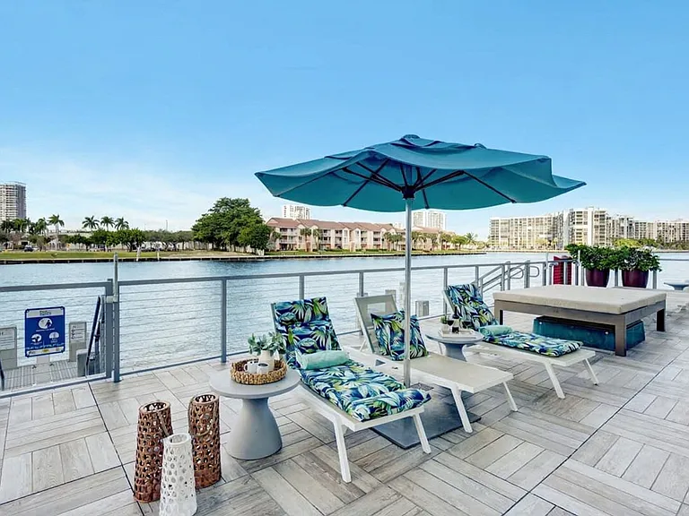4010 S Ocean Dr #ID1227209P — Photo 32