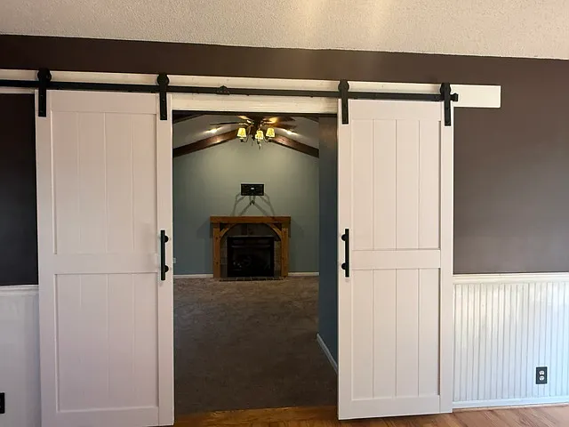 3 bed, 1892 sqft, $2,000 — Photo 4