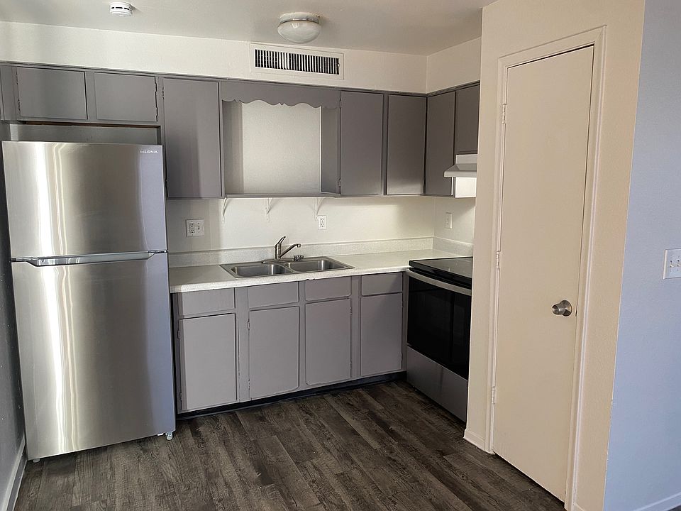 1st image of 4444 E Lee St APT T