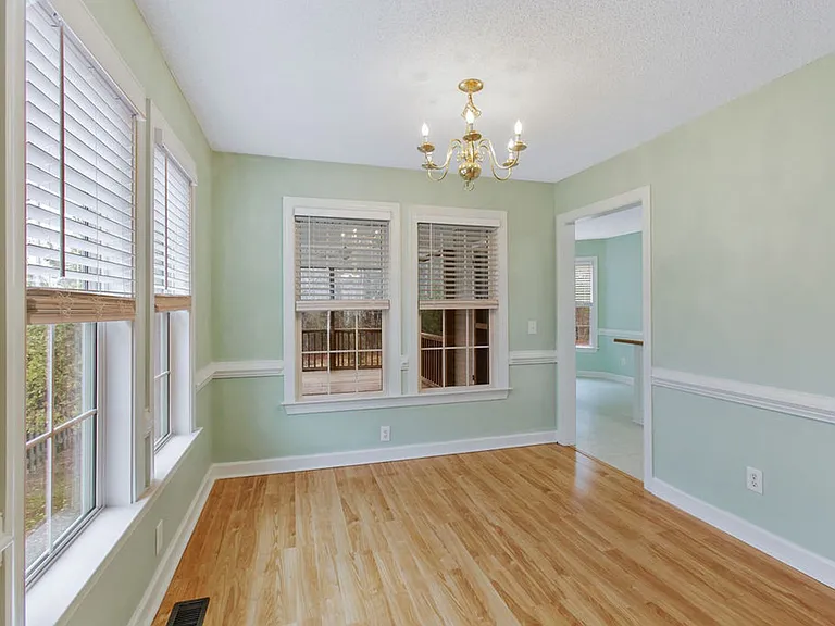 540 Hunter Way — Photo 5