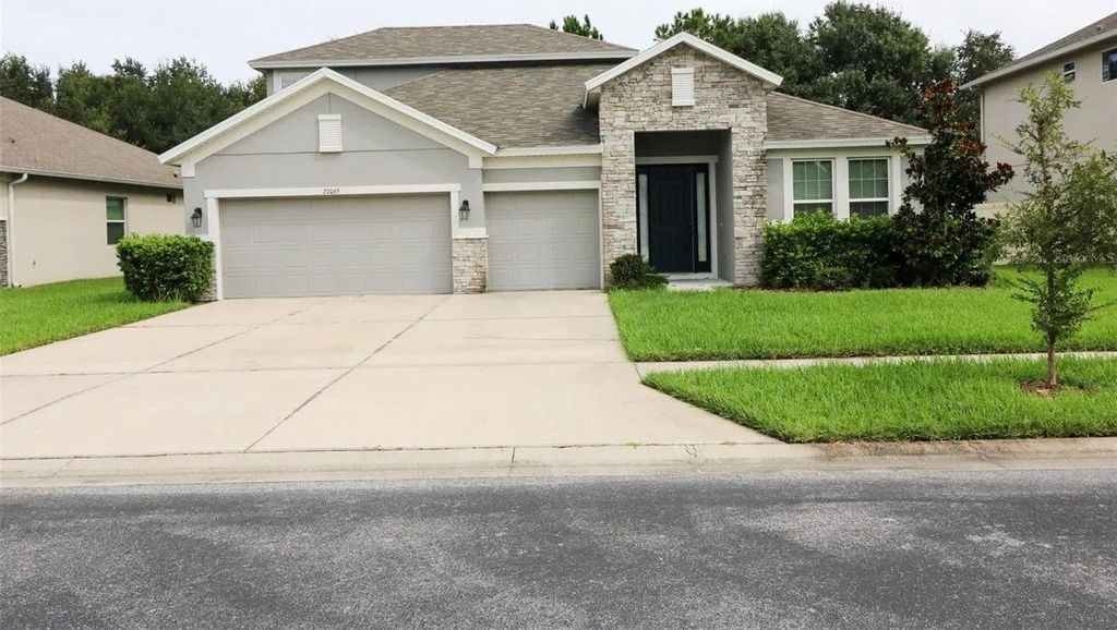 27065 Sora Blvd - Property Image