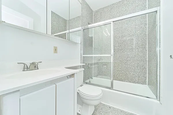 Rented by Living New York | media 37