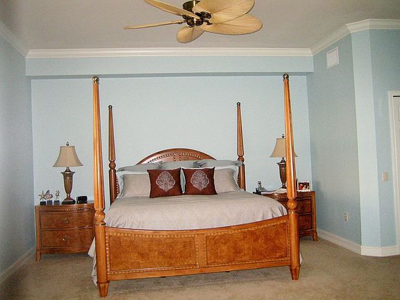 4th image of 10462 Smokehouse Bay Dr APT 101