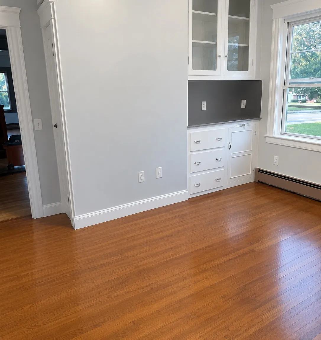 2 bed, 1300 sqft, $2,300 — Photo 3