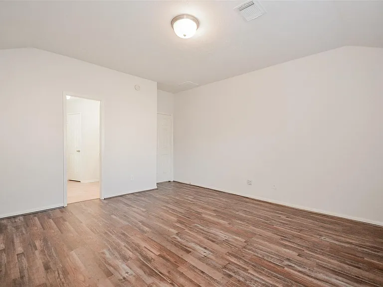 3314 Rainport Dr — Photo 20