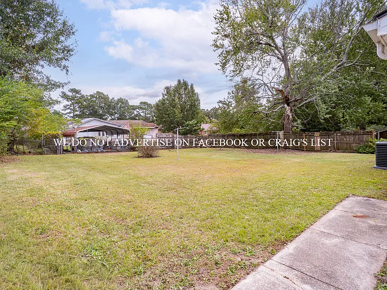 Malvern Cir — Photo 20