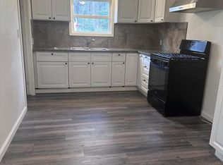 17939 Lake Arthur Rd, Applegate, CA 95703