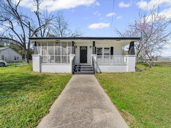 1221 McRae Rd, Camden, SC 29020