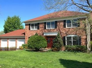 712 Surrey Ln, Dundee, IL 60118