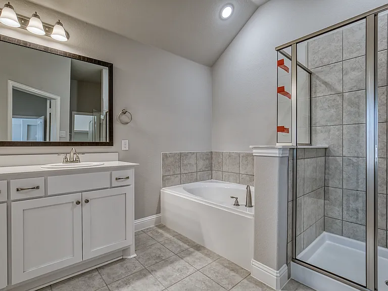 207 Gardenia Dr — Photo 16