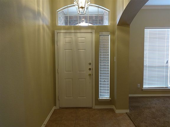 2nd image of 6710 Fairglen Dr